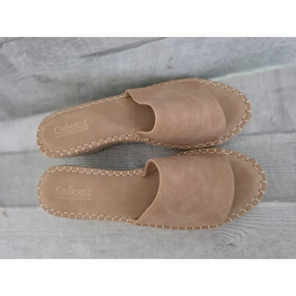Catherine Malandrino Tan Wedge Slide Sandals Size 9 - Picture 2 of 6